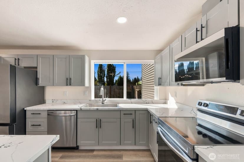 Property photo for 11807 SE 319th Place, Auburn photo 14