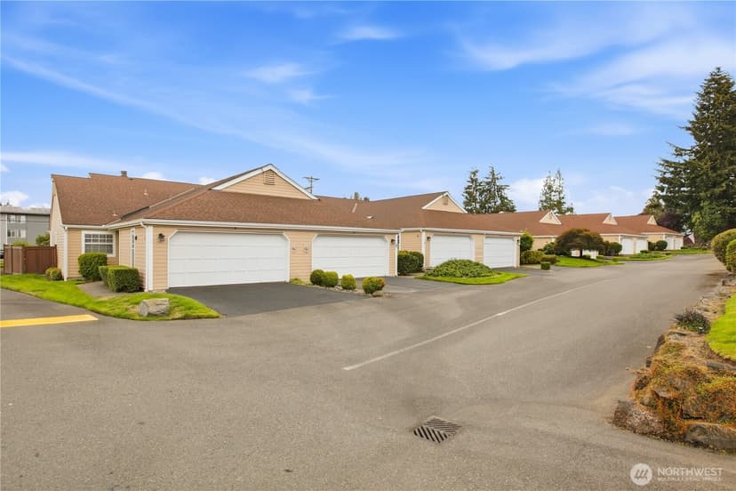 Property photo for 2536 N Narrows Drive #2, Tacoma photo 26