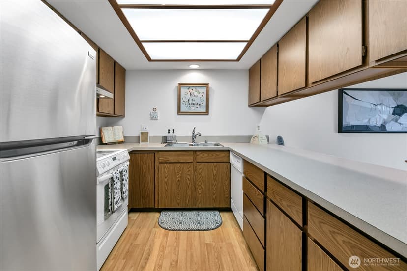 Property photo for 2536 N Narrows Drive #2, Tacoma photo 13