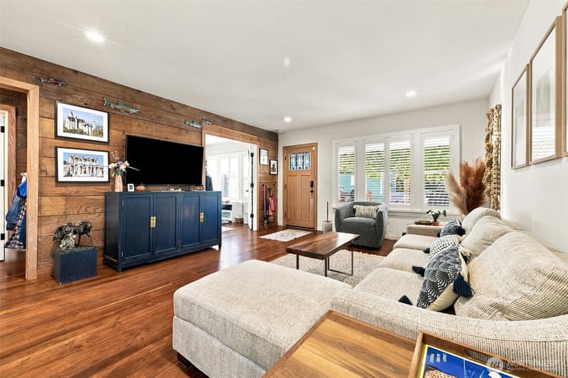 Property photo for 180 NW Dogwood Street, Issaquah photo 7