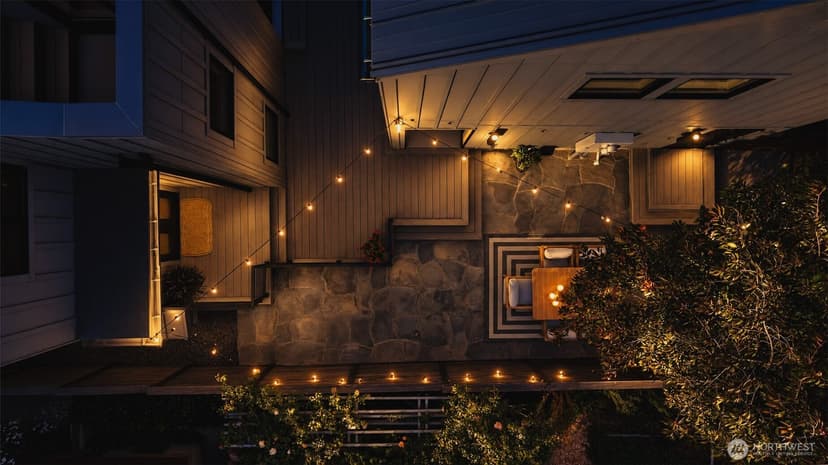 Property photo for 4021 & 4023 W Raye Street, Seattle photo 44