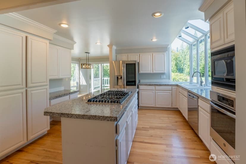 Property photo for 14017 205th Avenue NE, Woodinville photo 14