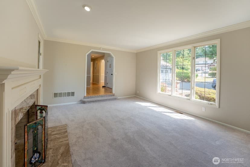 Property photo for 14017 205th Avenue NE, Woodinville photo 5