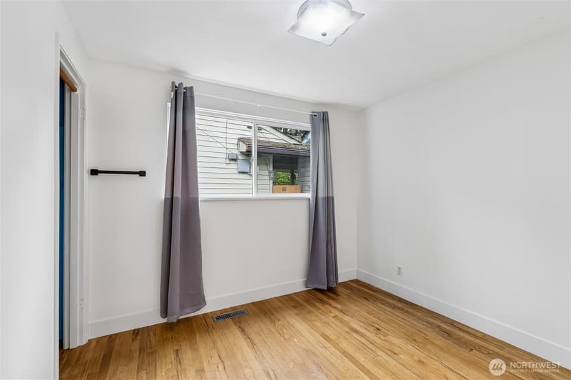 Property photo for 4505 228th Street SW, Mountlake Terrace photo 13