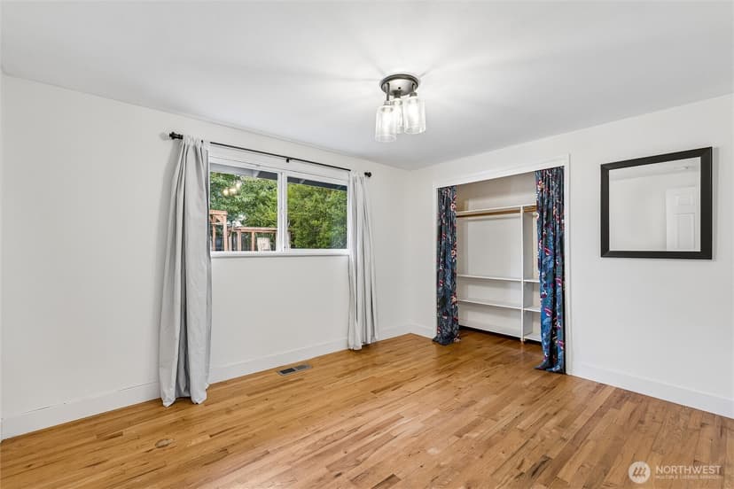 Property photo for 4505 228th Street SW, Mountlake Terrace photo 12