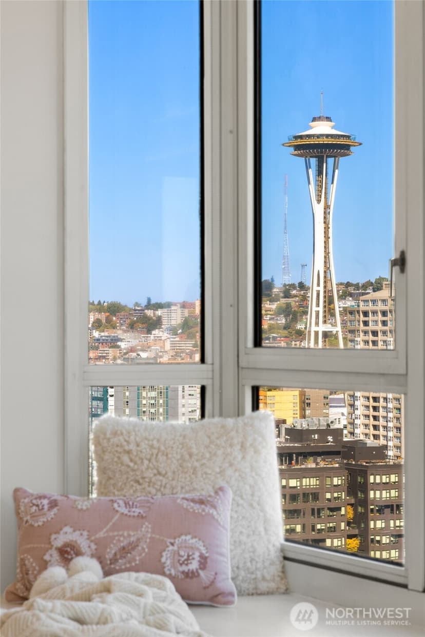 Property photo for 2125 1st Avenue #2304, Seattle photo 14