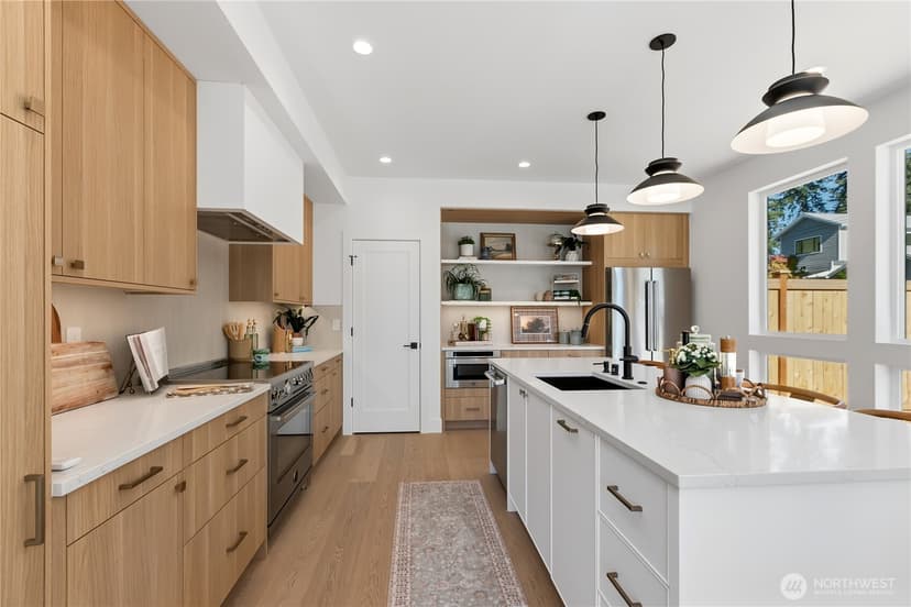 Property photo for 1520 NE 113th Street, Seattle photo 15