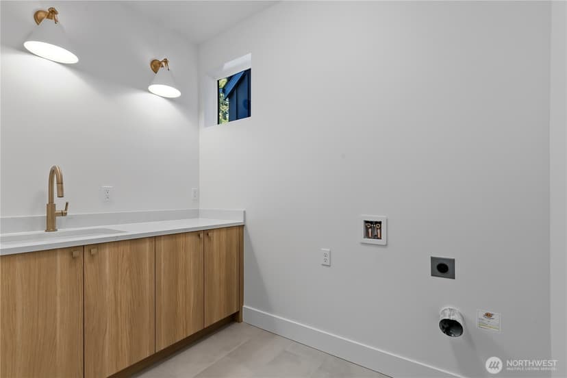 Property photo for 1520 NE 113th Street, Seattle photo 17
