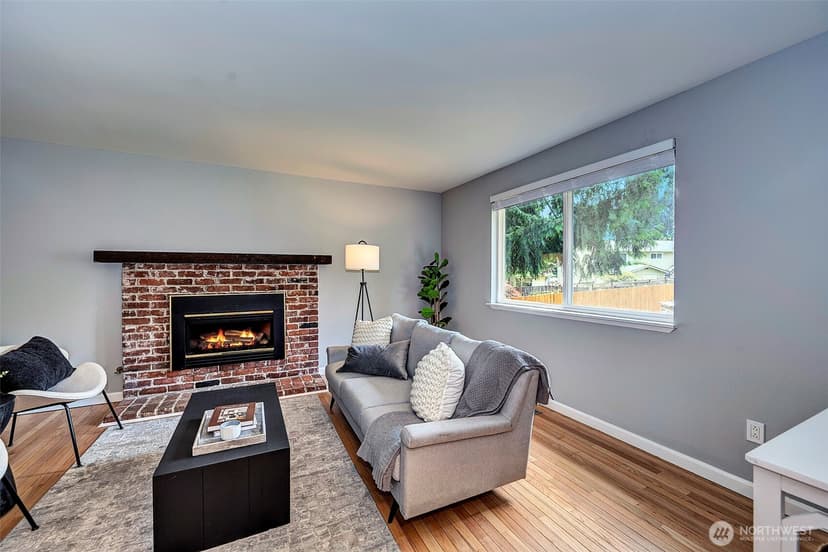 Property photo for 12815 98th Place NE, Kirkland photo 17