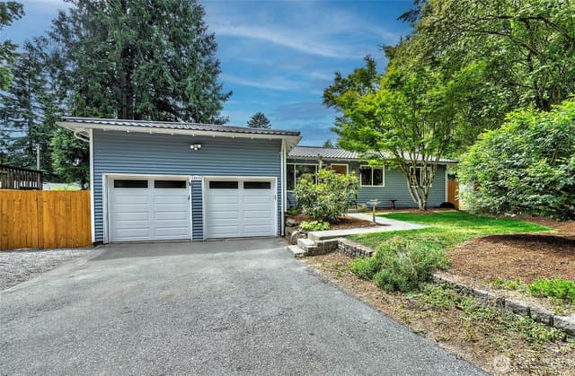 Property photo for 12815 98th Place NE, Kirkland photo 3