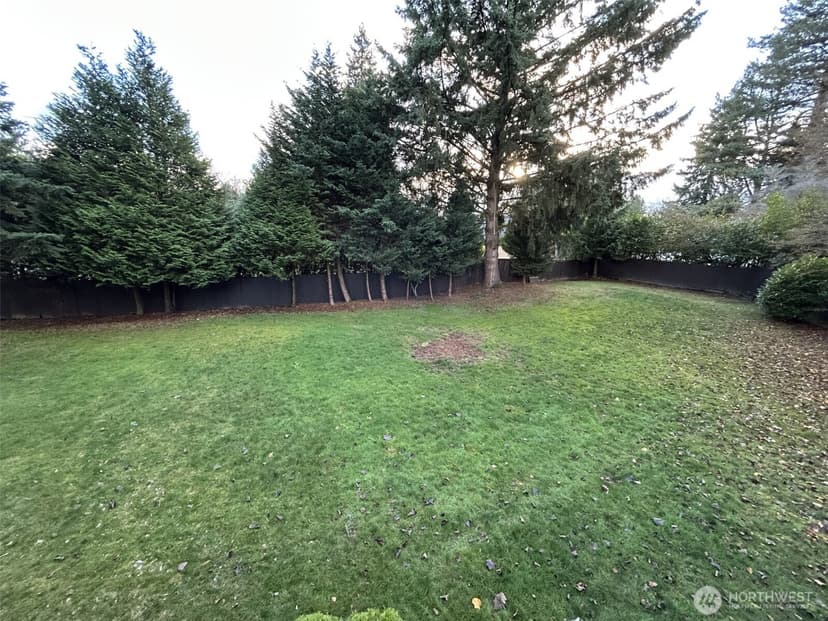 Property photo for 10929 NE 116th Place, Kirkland photo 19