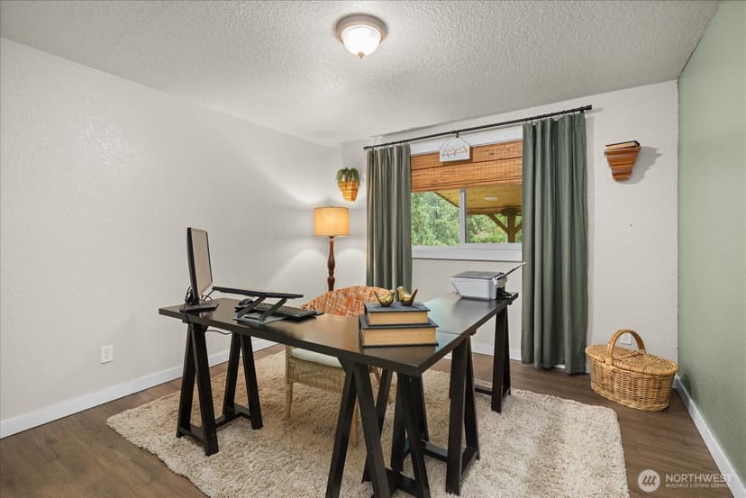 Property photo for 25605 70th Avenue NE, Arlington photo 17