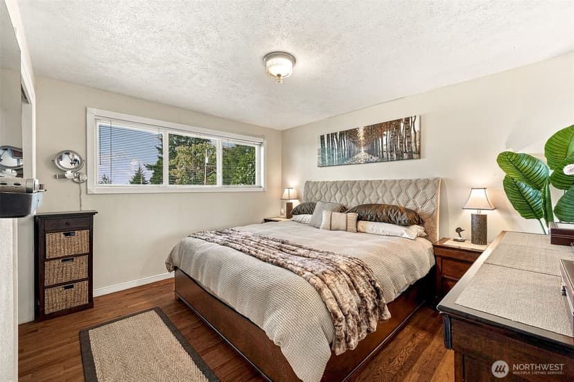 Property photo for 239 SW 184th Street, Normandy Park photo 9