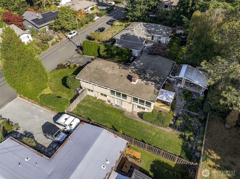 Property photo for 239 SW 184th Street, Normandy Park photo 36