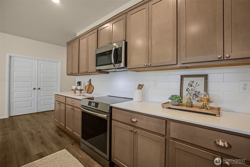 Property photo for 4443 Explorer Avenue, Port Orchard photo 11