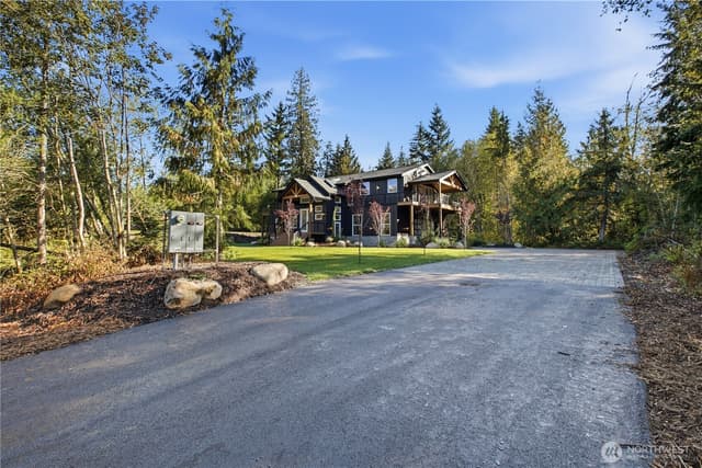 Property photo for 23420 253rd Avenue SE, Maple Valley