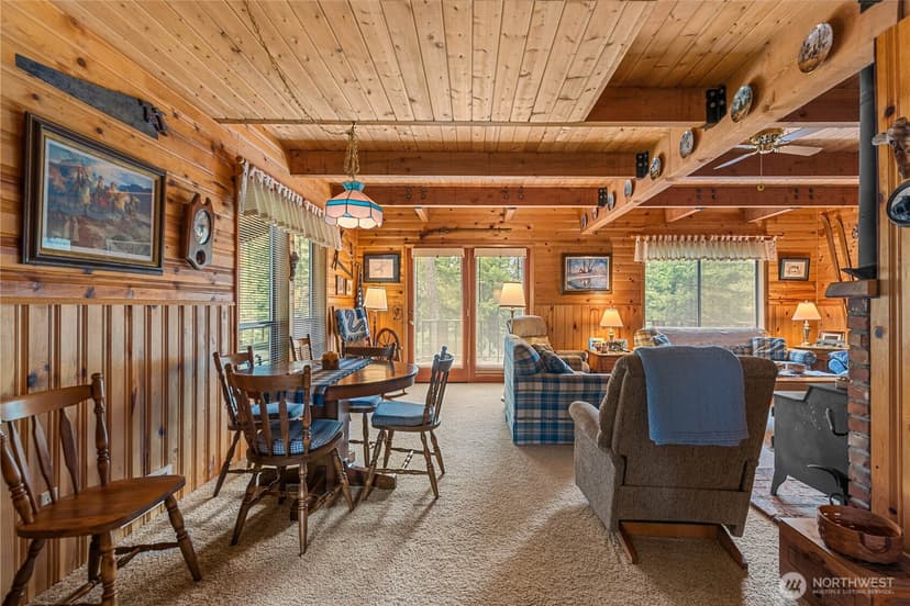 Property photo for 2471 Tamarack Crest Dr., Leavenworth photo 11