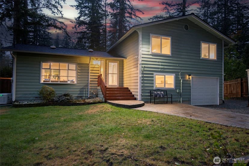 Property photo for 17327 428th Avenue SE, North Bend photo 38