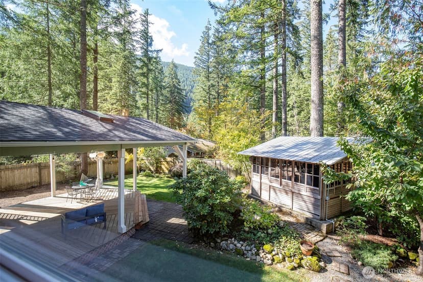 Property photo for 17327 428th Avenue SE, North Bend photo 18