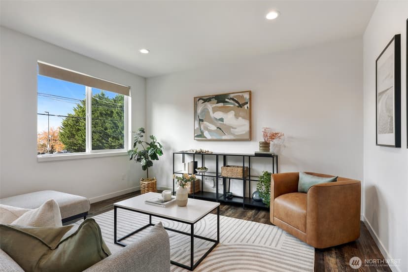 Property photo for 6325 34th Avenue SW #C, Seattle photo 10