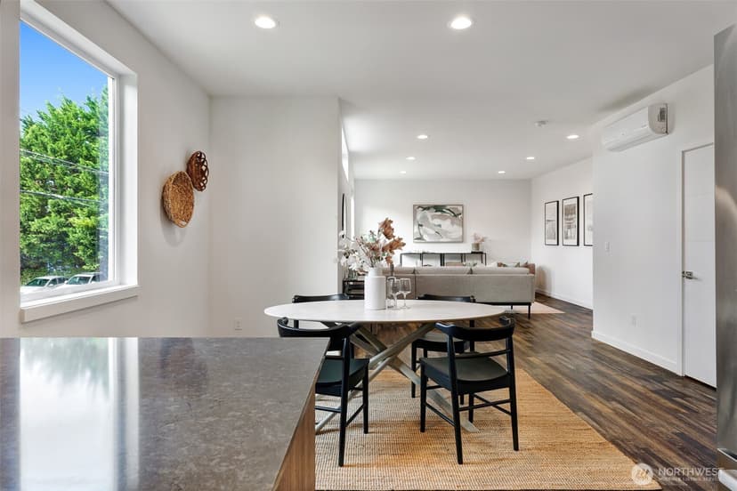 Property photo for 6325 34th Avenue SW #C, Seattle photo 15