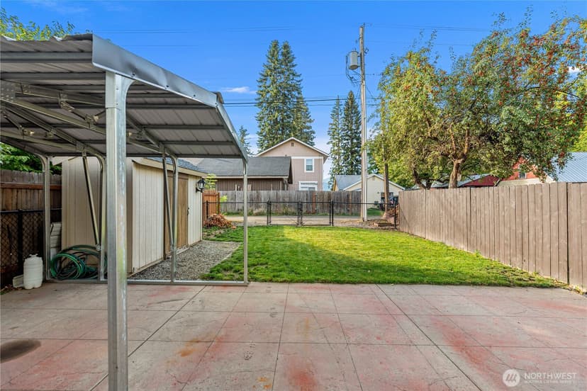 Property photo for 613 Pine Street, Leavenworth photo 36