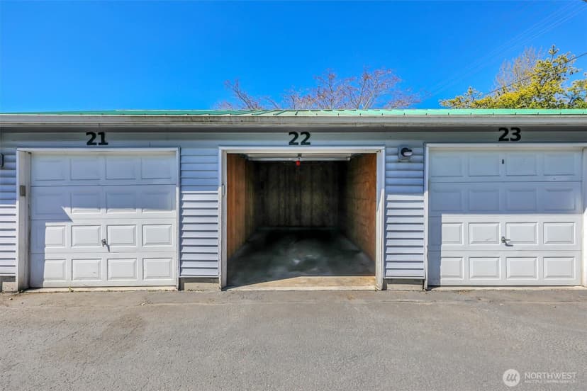 Property photo for 18621 Blueberry Lane #A202, Monroe photo 19