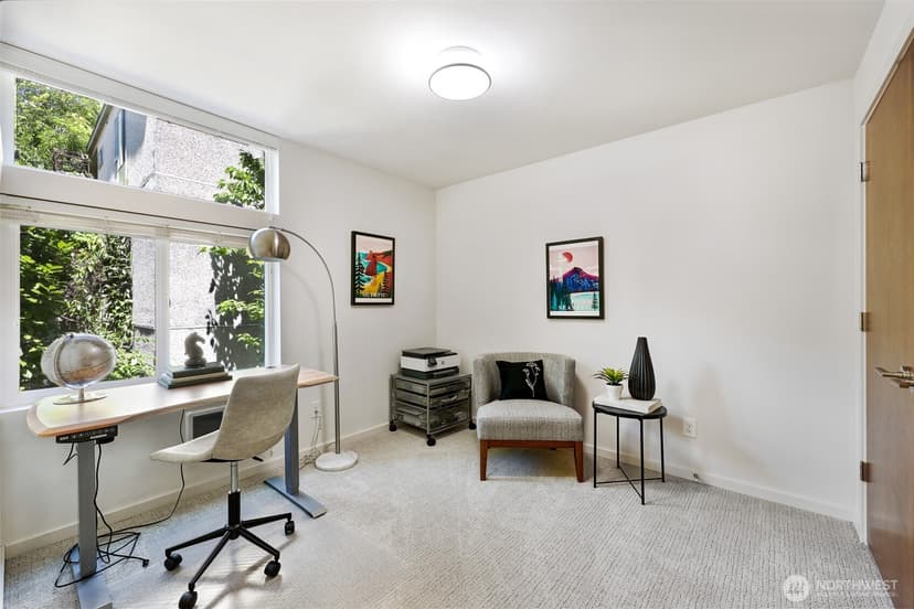 Property photo for 2605 22nd Avenue W #B, Seattle photo 14
