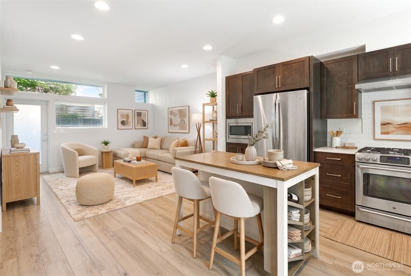 Property photo for 2605 22nd Avenue W #B, Seattle photo 8