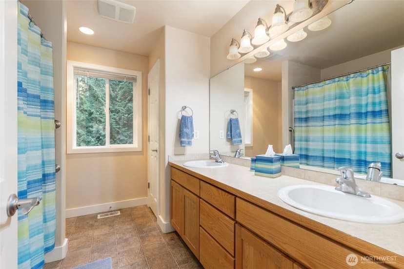 Property photo for 15693 Vincent Road NW, Poulsbo photo 24