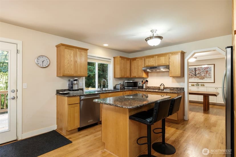 Property photo for 15693 Vincent Road NW, Poulsbo photo 9