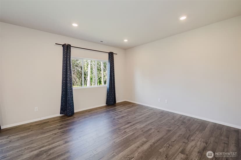Property photo for 6453 Hornet Circle NE, Bremerton photo 18
