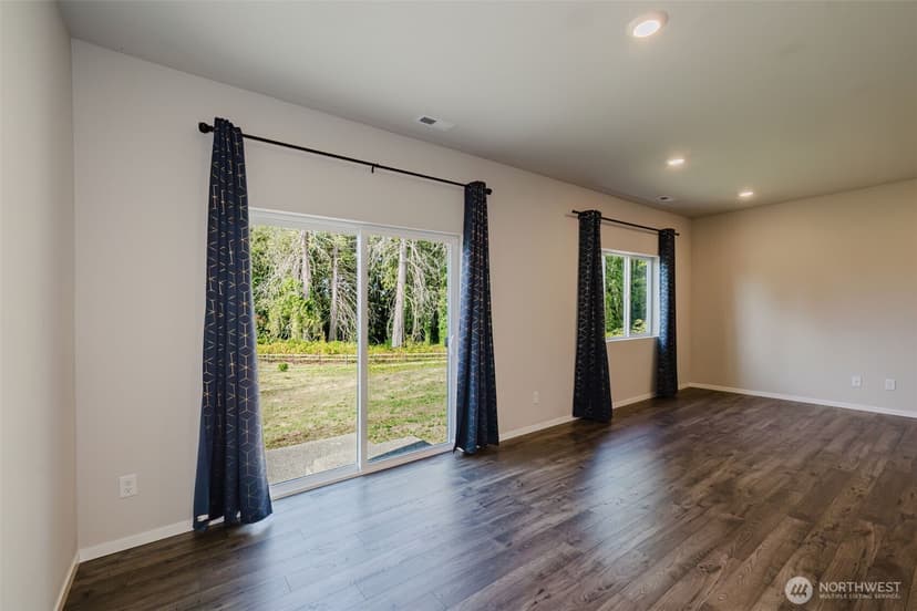 Property photo for 6453 Hornet Circle NE, Bremerton photo 13