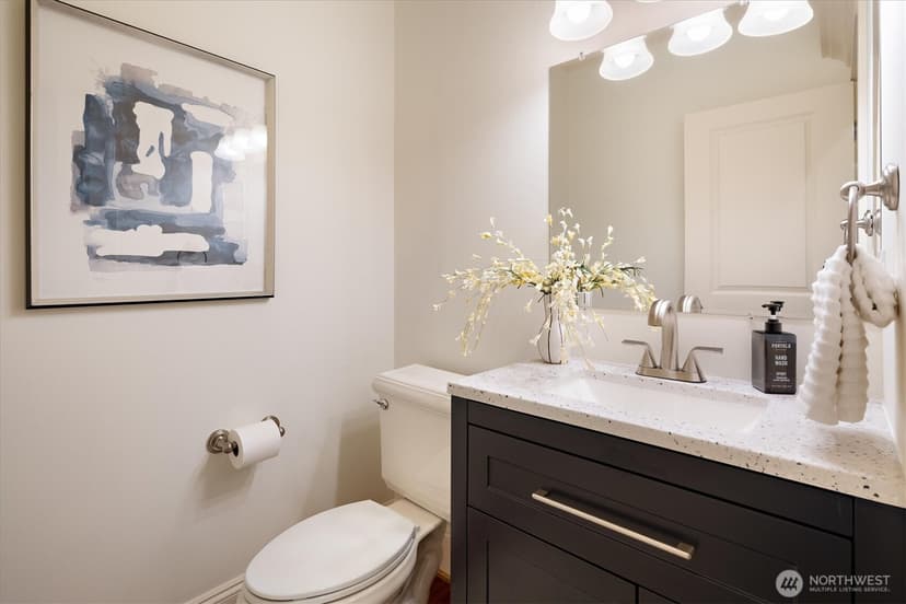 Property photo for 10705 226th Street SW, Edmonds photo 19