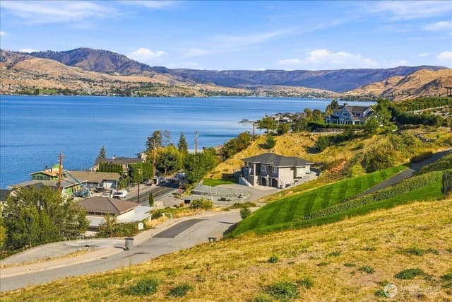 Property photo for 155 Grandview Lane, Chelan photo 4