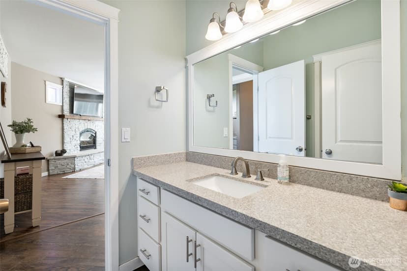 Property photo for 15002 90th Street E, Puyallup photo 21