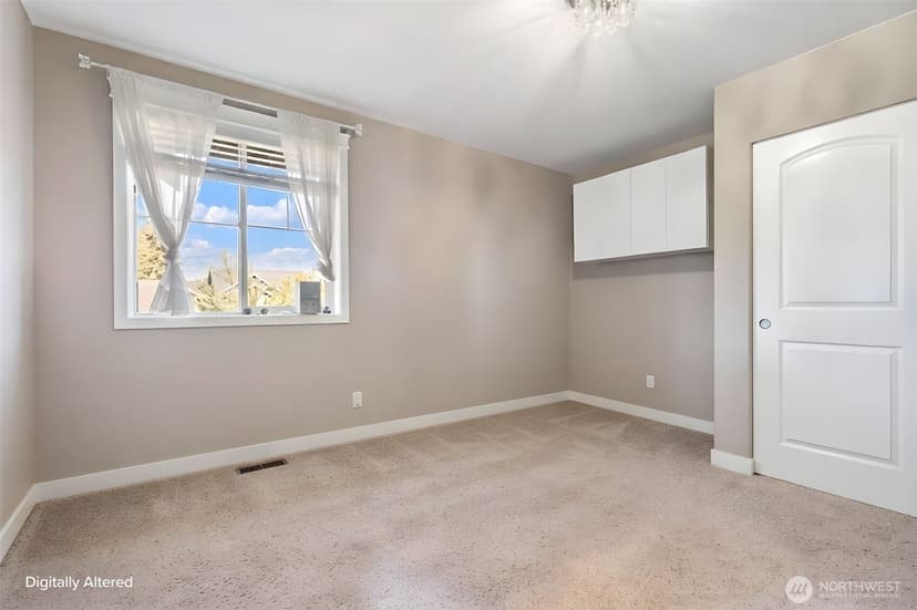 Property photo for 15002 90th Street E, Puyallup photo 31