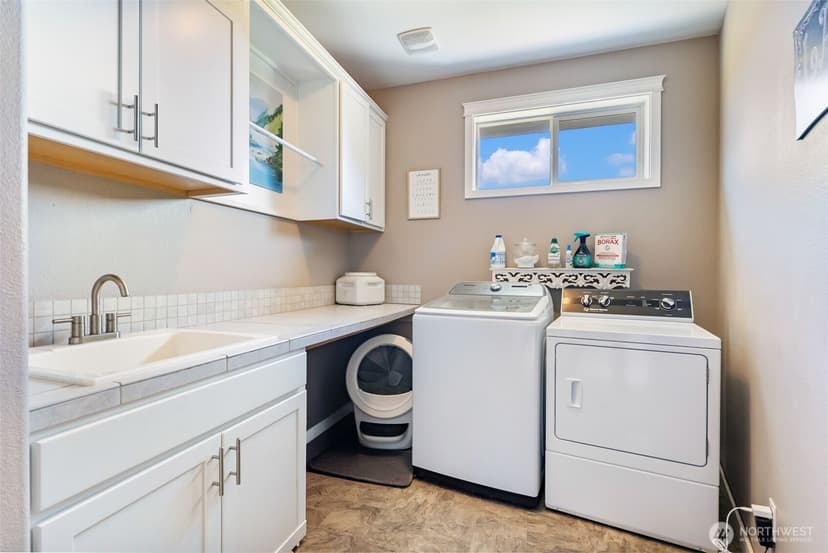 Property photo for 15002 90th Street E, Puyallup photo 32
