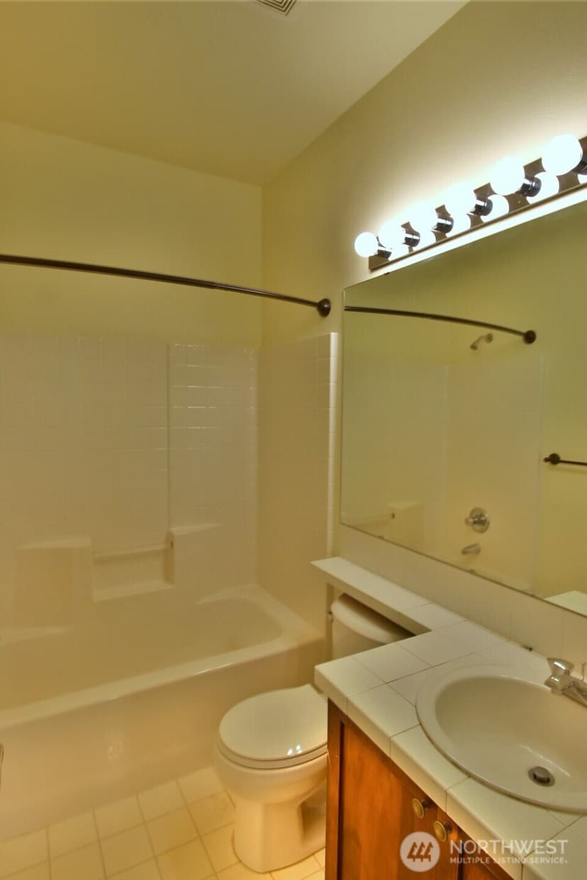 Property photo for 12825 68th Avenue SE, Snohomish photo 11