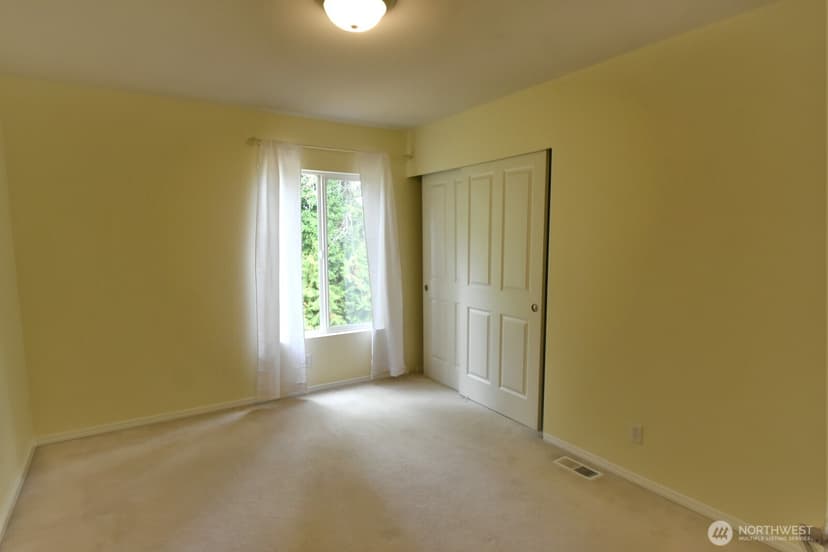 Property photo for 12825 68th Avenue SE, Snohomish photo 19