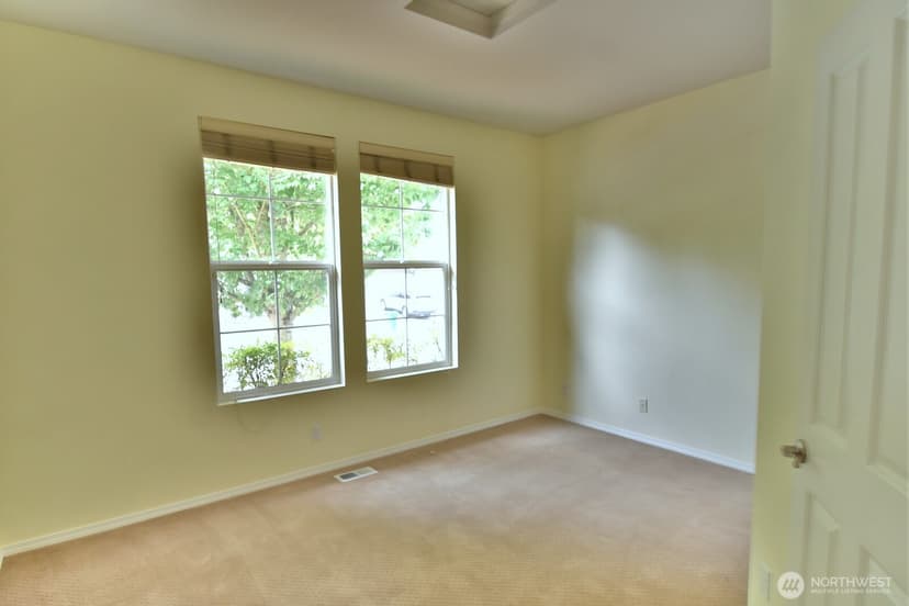 Property photo for 12825 68th Avenue SE, Snohomish photo 10