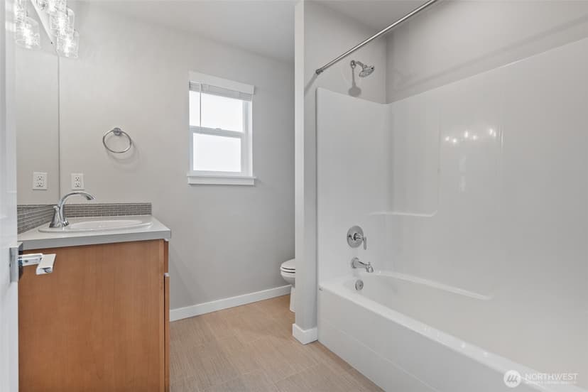Property photo for 511 15th Street SE, Puyallup photo 21