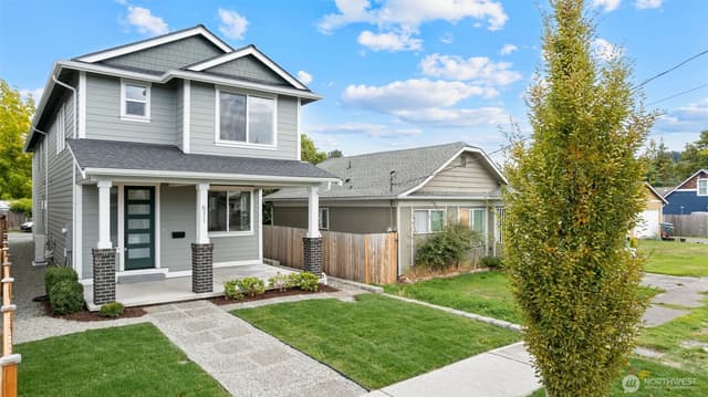 Property photo for 511 15th Street SE, Puyallup photo 2