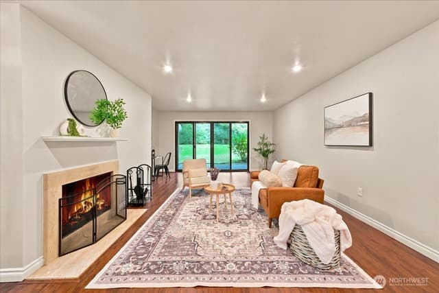 Property photo for 13730 15th Avenue NE #C101, Seattle photo 5