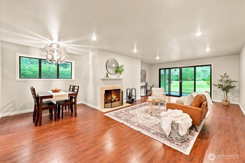 Property photo for 13730 15th Avenue NE #C101, Seattle photo 6