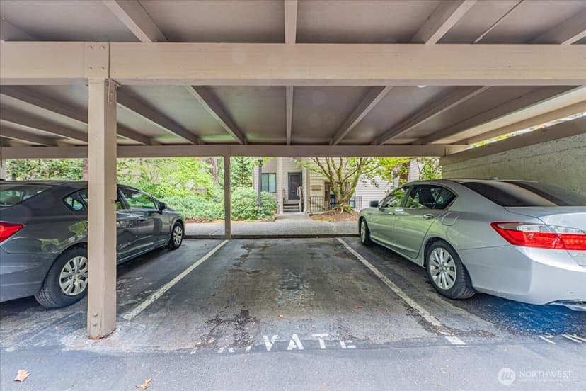 Property photo for 13730 15th Avenue NE #C101, Seattle photo 25