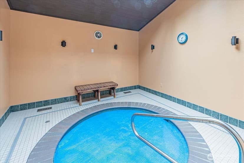 Property photo for 13730 15th Avenue NE #C101, Seattle photo 30