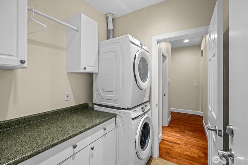 Property photo for 25314 SE 28th Street, Sammamish photo 31