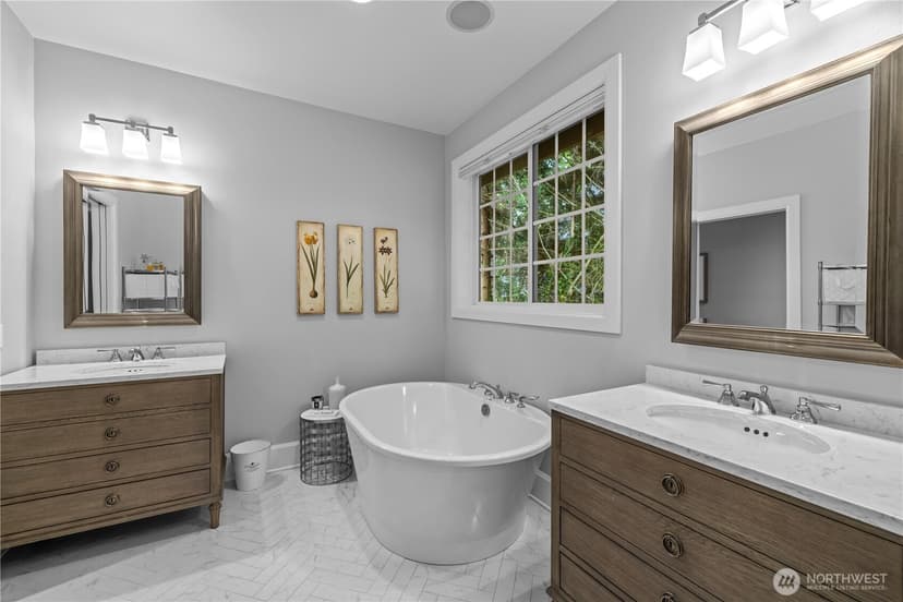 Property photo for 25314 SE 28th Street, Sammamish photo 16
