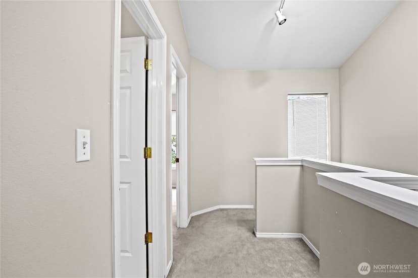 Property photo for 8526 Nesbit Avenue N #Unit D, Seattle photo 26